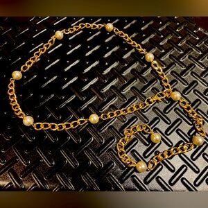 EXPRESS Pearl & Chain Belt